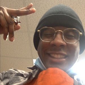 Meet your Posher, Latorry